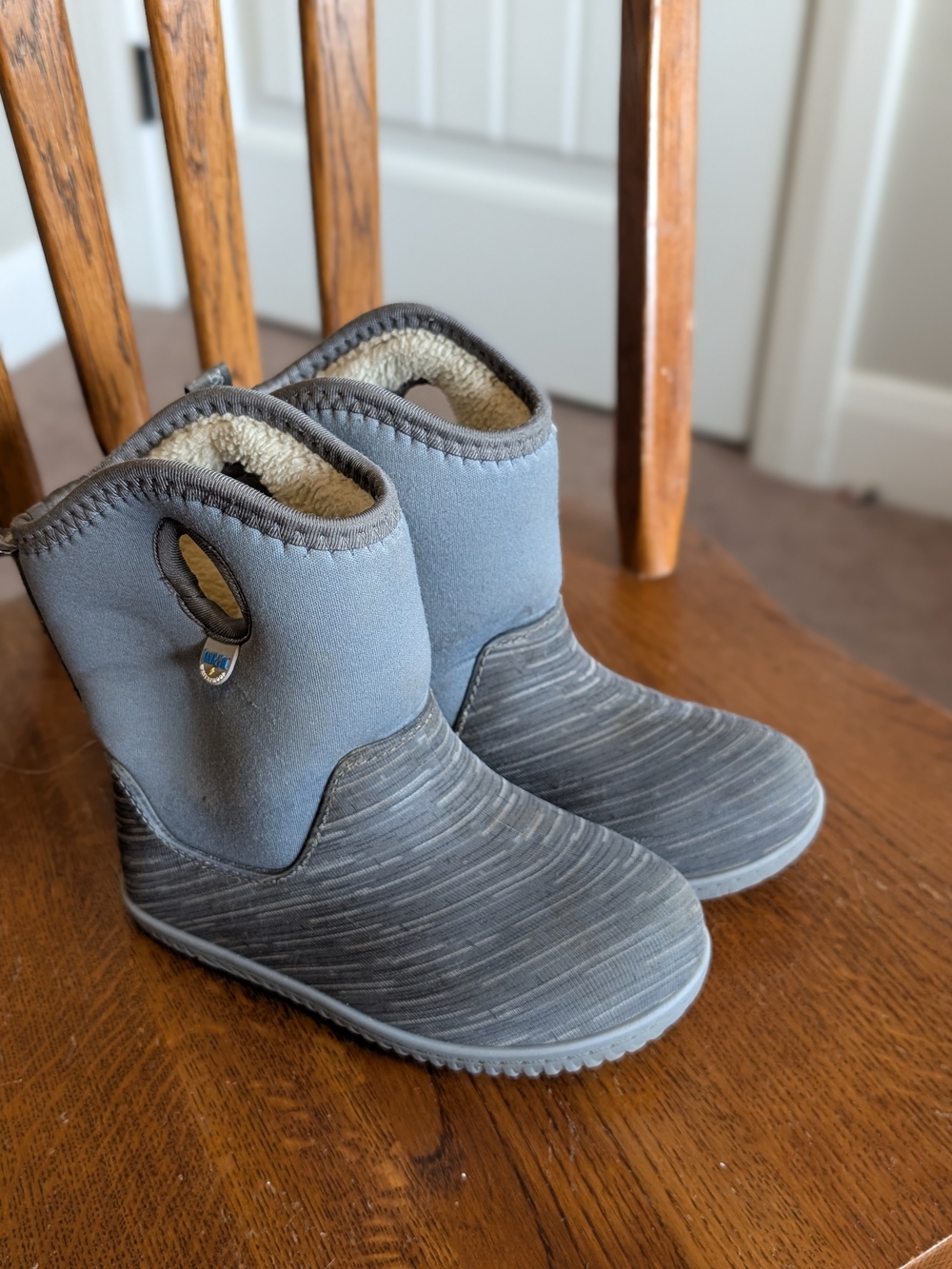 Kids Insulated Grey Pull-On Winter Boots